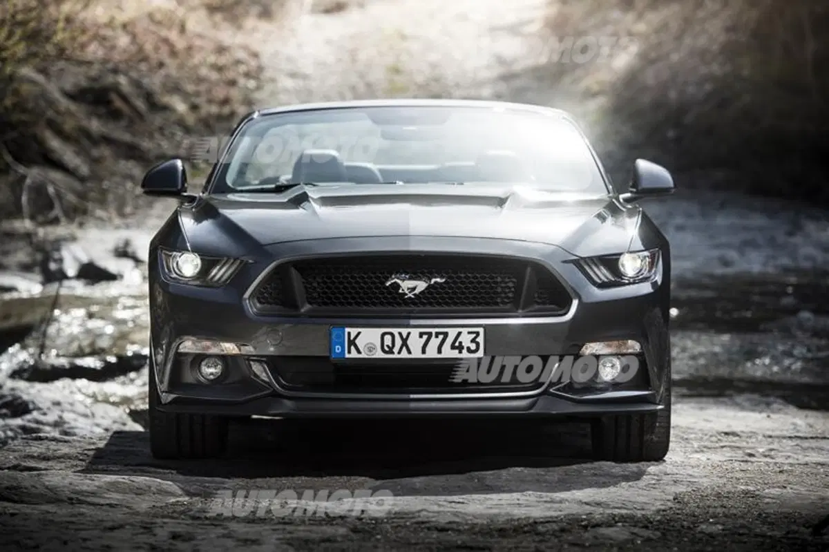 Nuova Ford Mustang (25)