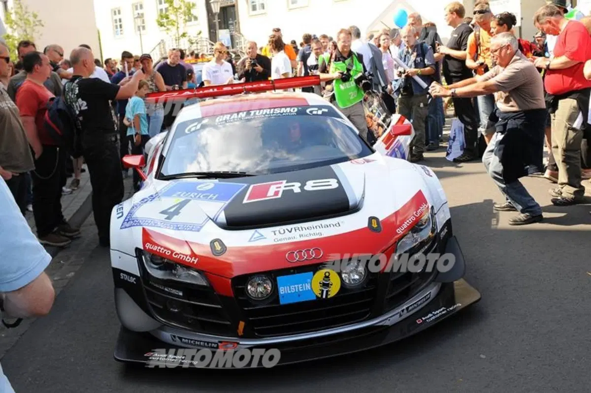 24 Ore del Nürburgring 2015: vince Audi (9)