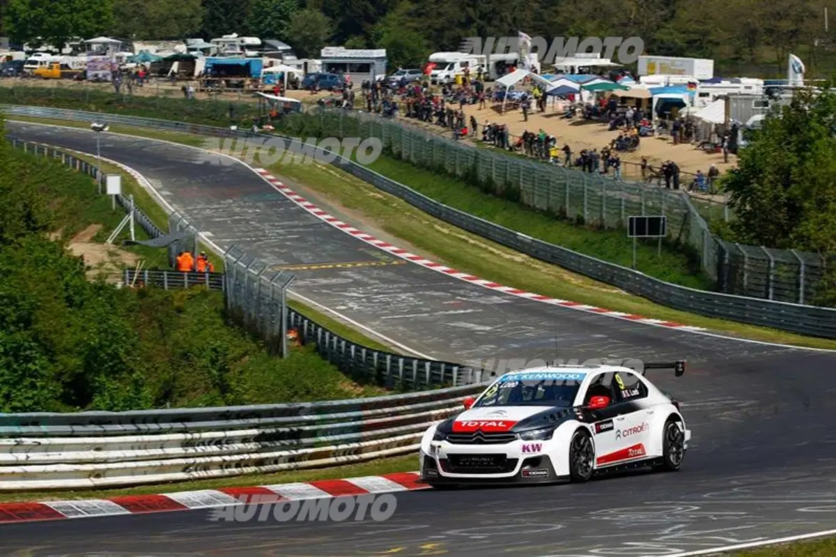 WTCC 2015 Germania, Nordschleife: vincono López e Muller (12)