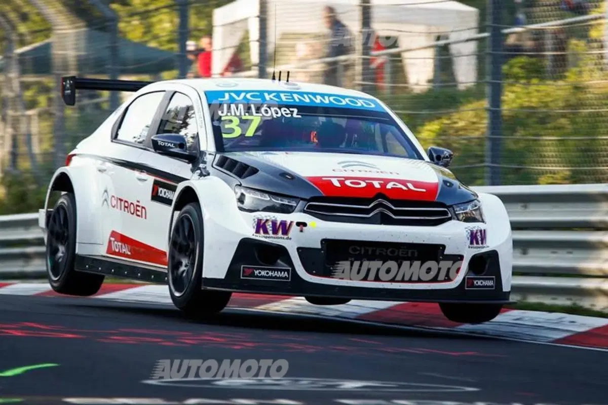 WTCC 2015 Germania, Nordschleife: vincono López e Muller (15)
