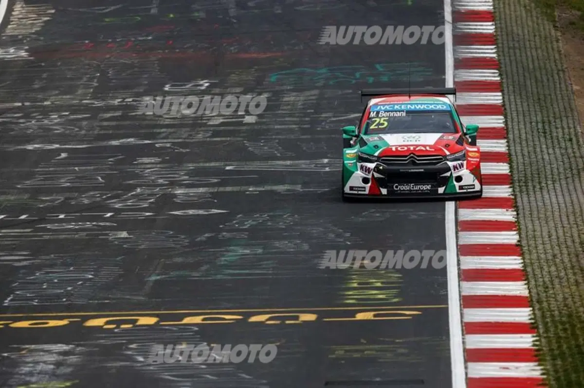 WTCC 2015 Germania, Nordschleife: vincono López e Muller (25)