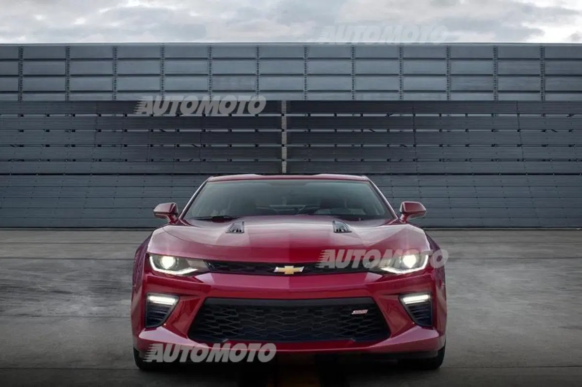 Nuova Chevrolet Camaro: eccola, più cattiva (ed efficiente) che mai! (3)