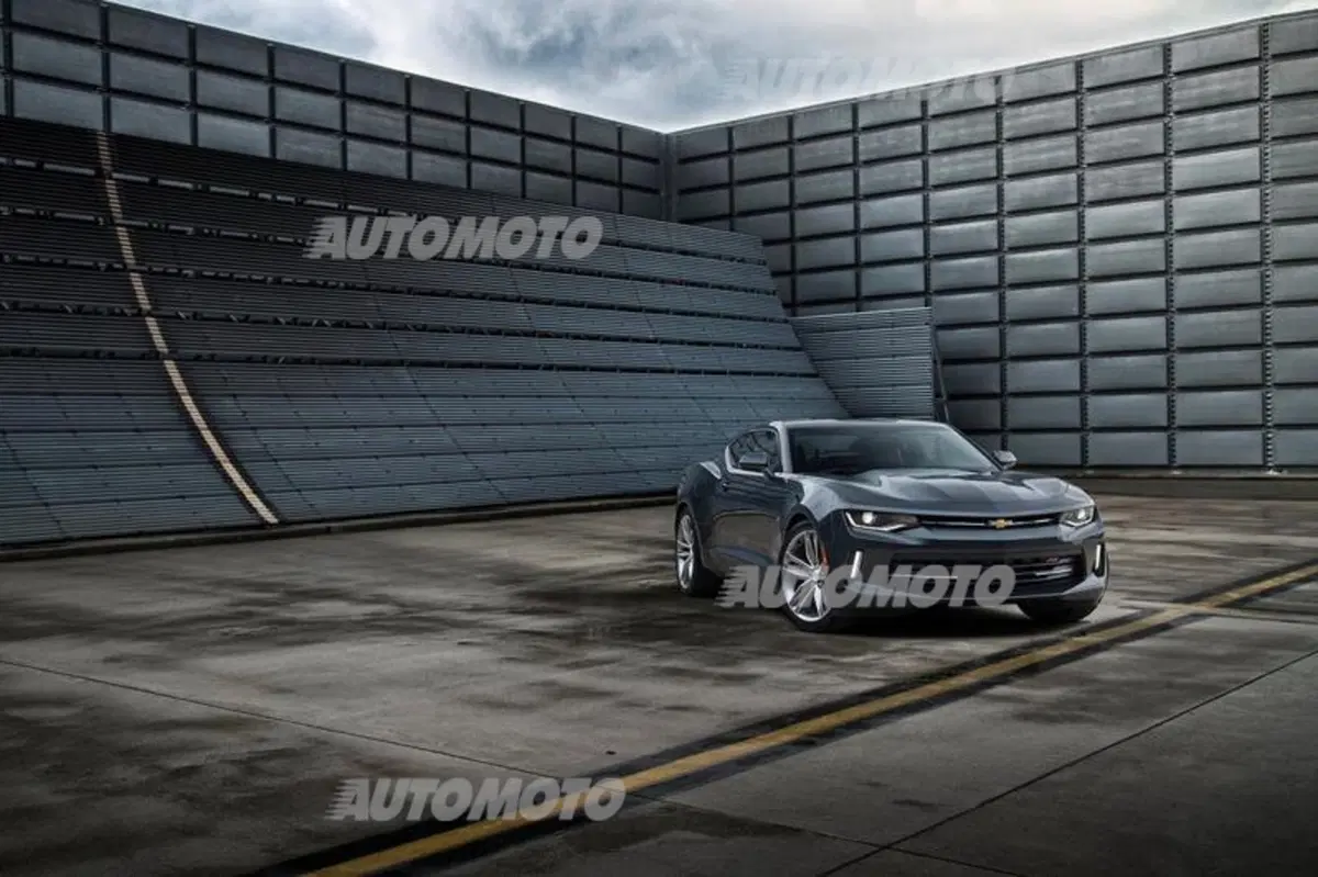 Nuova Chevrolet Camaro: eccola, più cattiva (ed efficiente) che mai! (5)