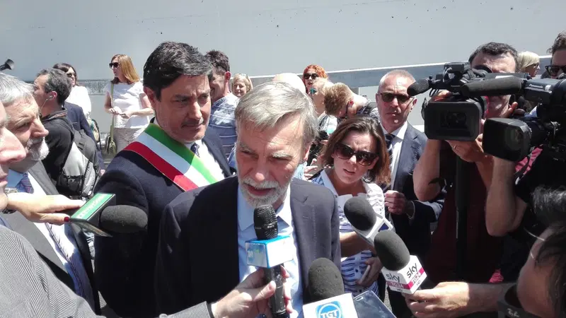 Il Ministro di Infrastrutture e Trasporti, Graziano Delrio, presente di persona all'inaugurazione del nuovo passante fiorentino