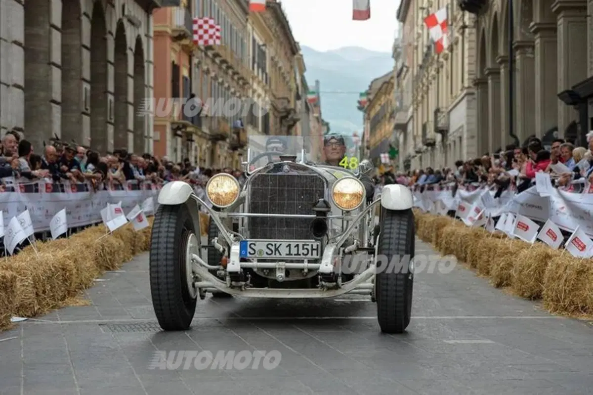 Tribute Mercedes to Mille Miglia 2015: 1.600 km di emozioni e una grande vittoria (13)
