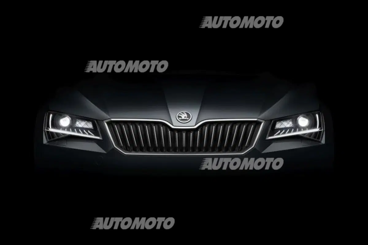Nuova Skoda Superb (11)