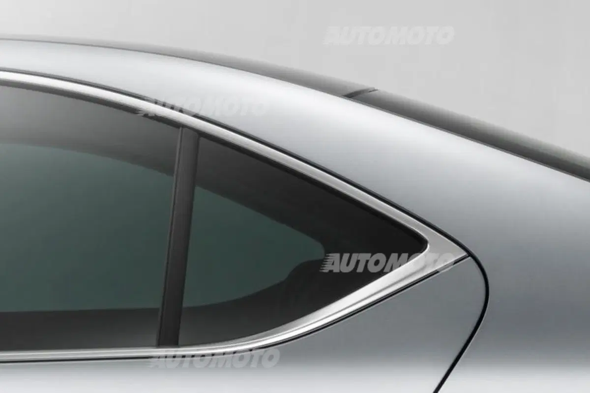 Nuova Skoda Superb (16)