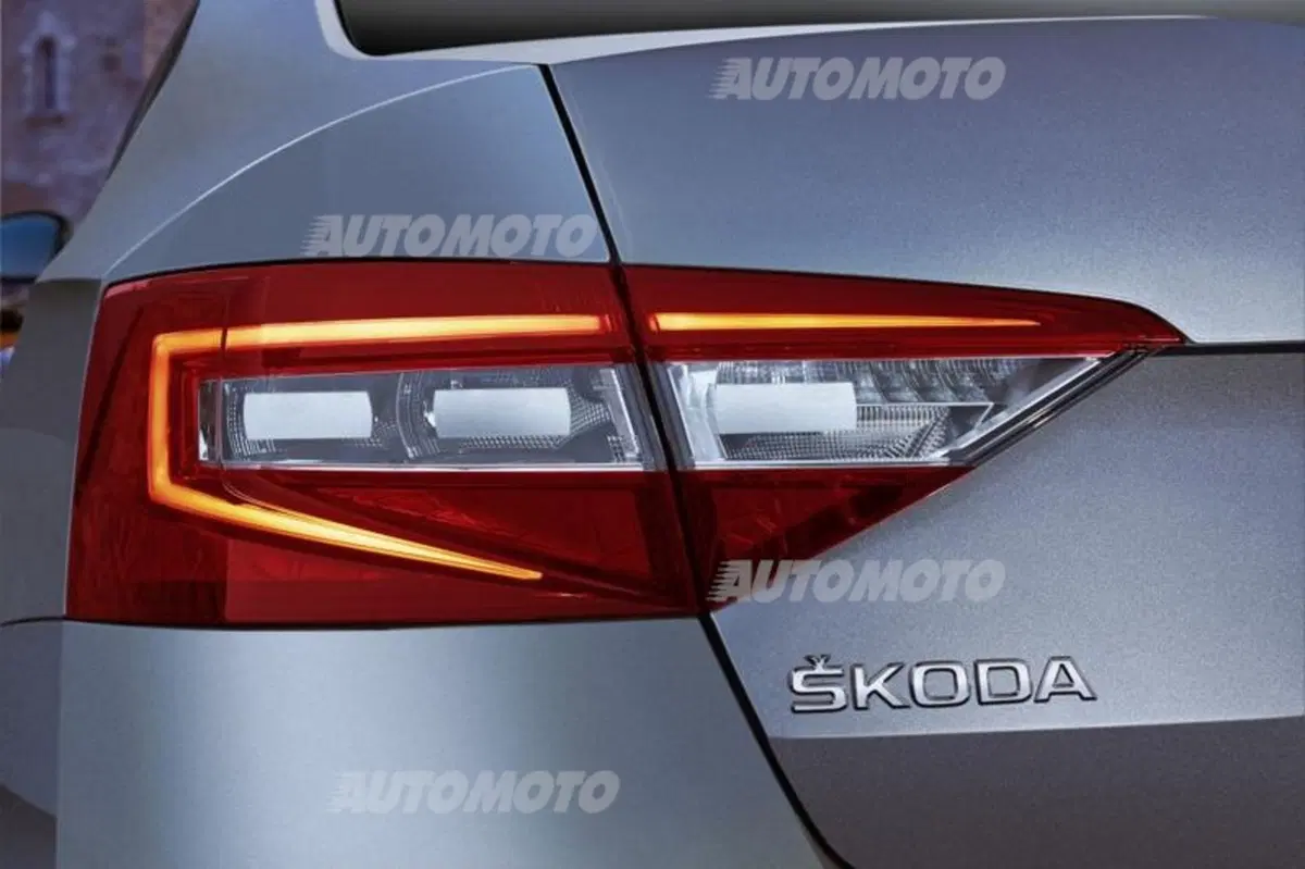 Nuova Skoda Superb (29)