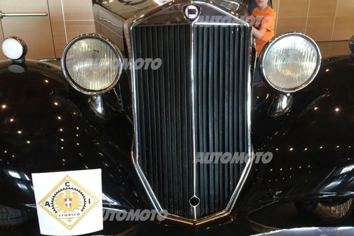 Aci Storico: il primo concorso d'eleganza va alla Alfa Romeo 1900 (8)