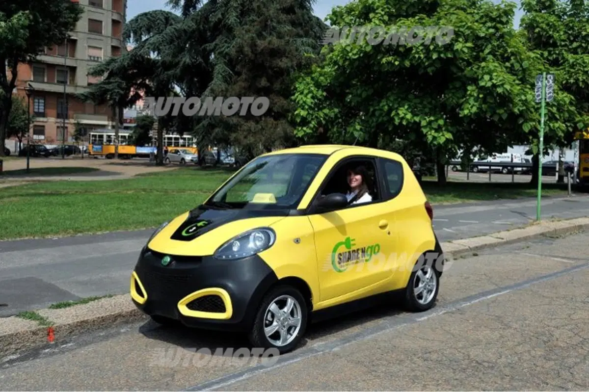 Car sharing: a Milano arriva Share'nGo, l'elettrica economica (2)