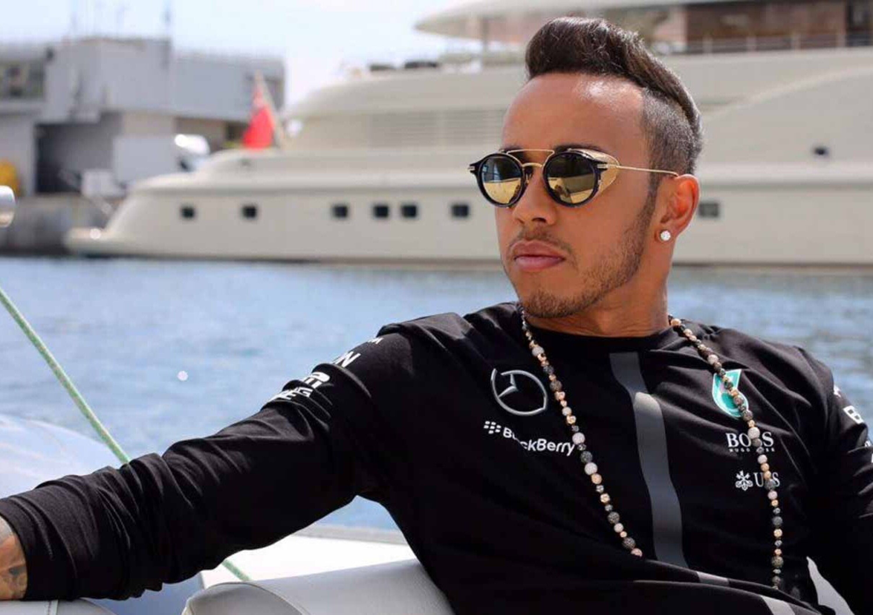 F1, Montecarlo 2015: Hamilton firma per altri tre anni con Mercedes