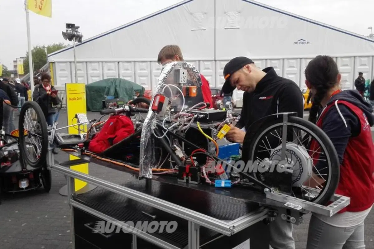 Shell Eco-marathon 2015: in gara le auto da 3.000 km/l di benzina (12)