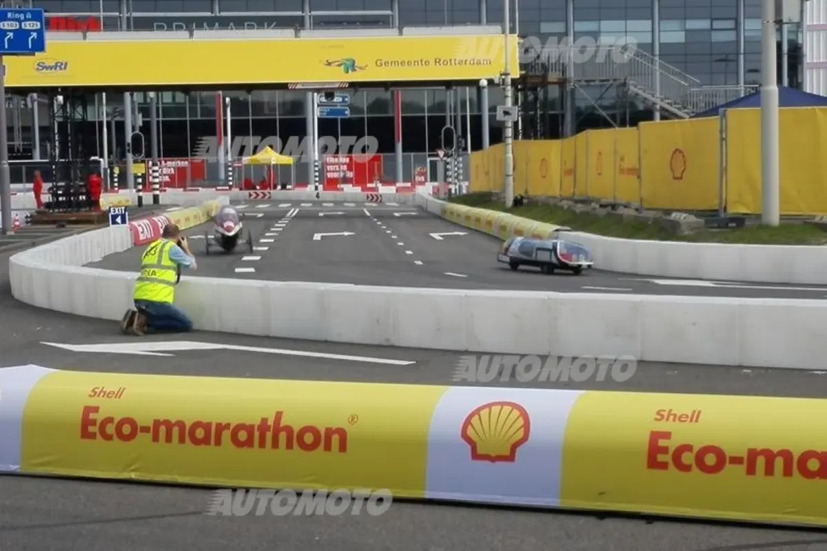 Shell Eco-marathon 2015: in gara le auto da 3.000 km/l di benzina (41)