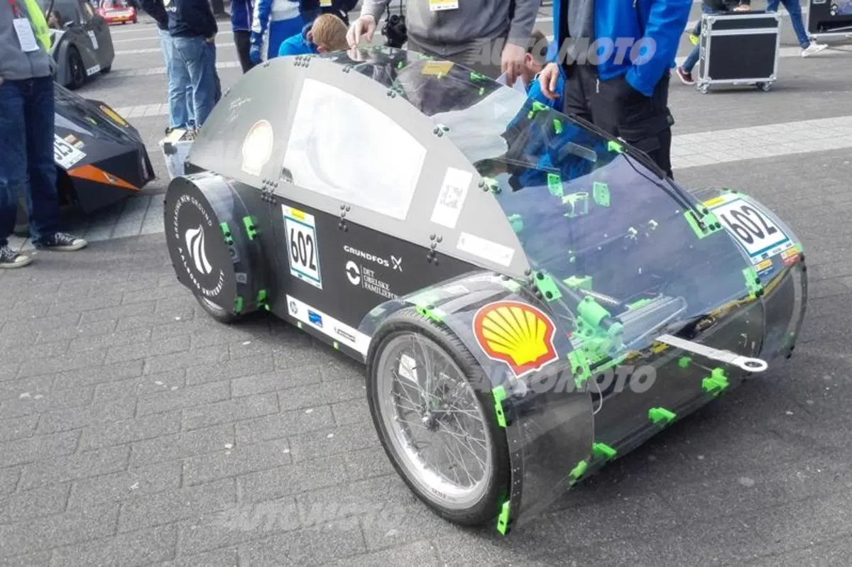 Shell Eco-marathon 2015: in gara le auto da 3.000 km/l di benzina (42)