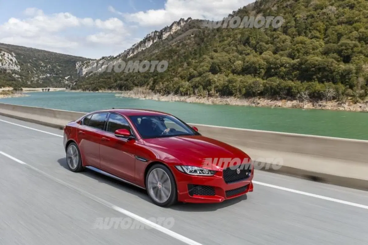 Andrew Gillham: «La Jaguar XE doveva essere perfetta» (8)