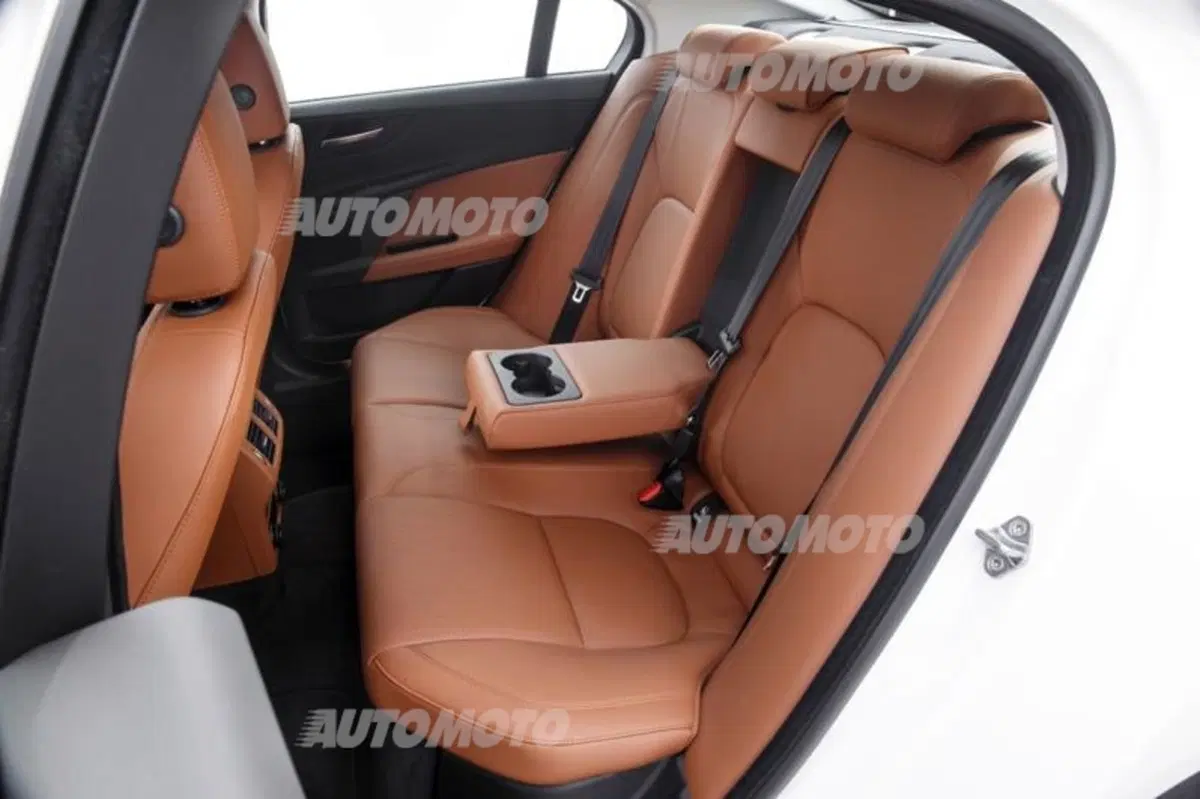 Andrew Gillham: «La Jaguar XE doveva essere perfetta» (12)