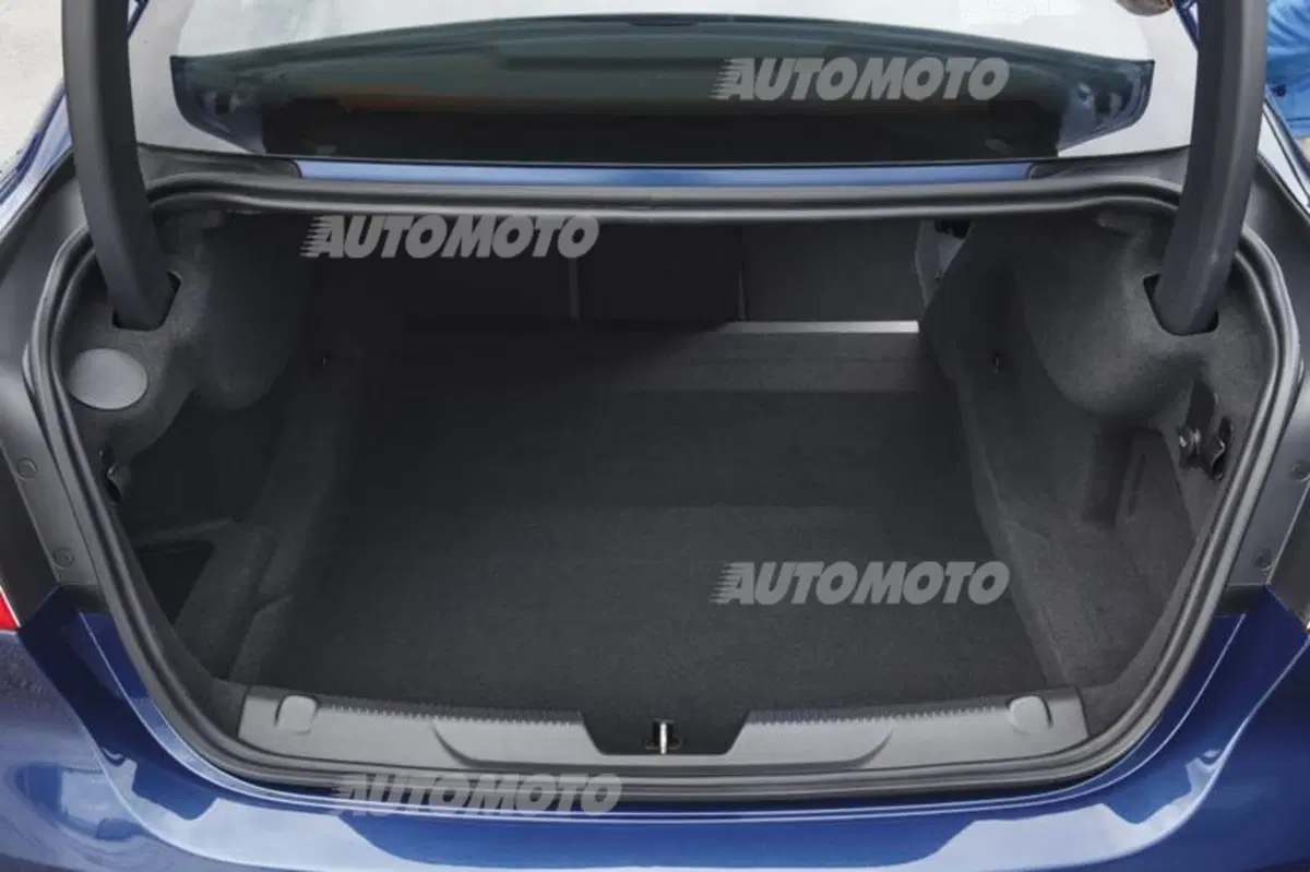 Andrew Gillham: «La Jaguar XE doveva essere perfetta» (19)