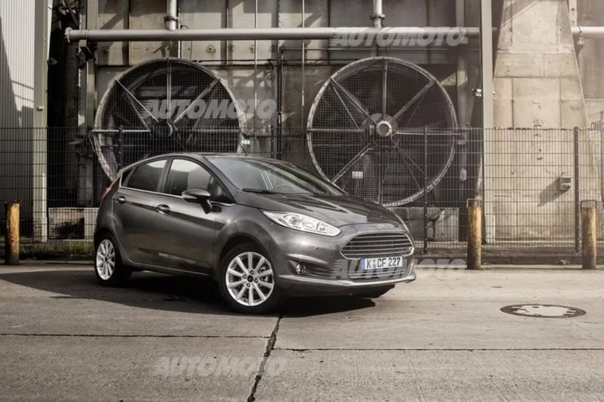 Ford Fiesta, la best seller si aggiorna