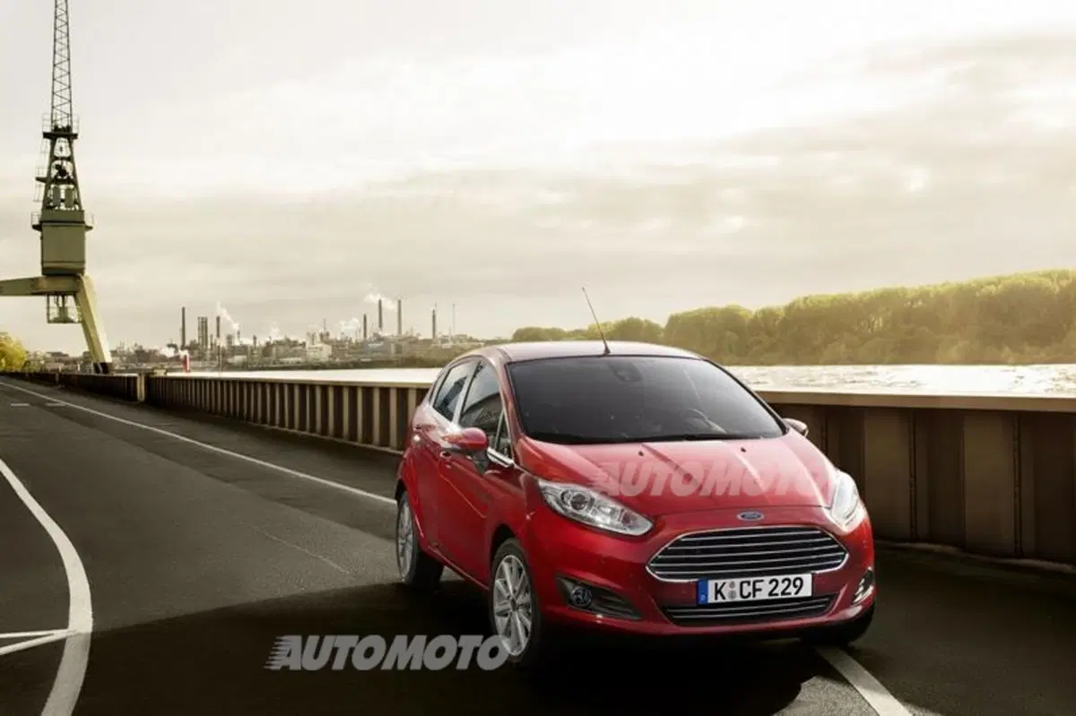 Ford Fiesta, la best seller si aggiorna (3)