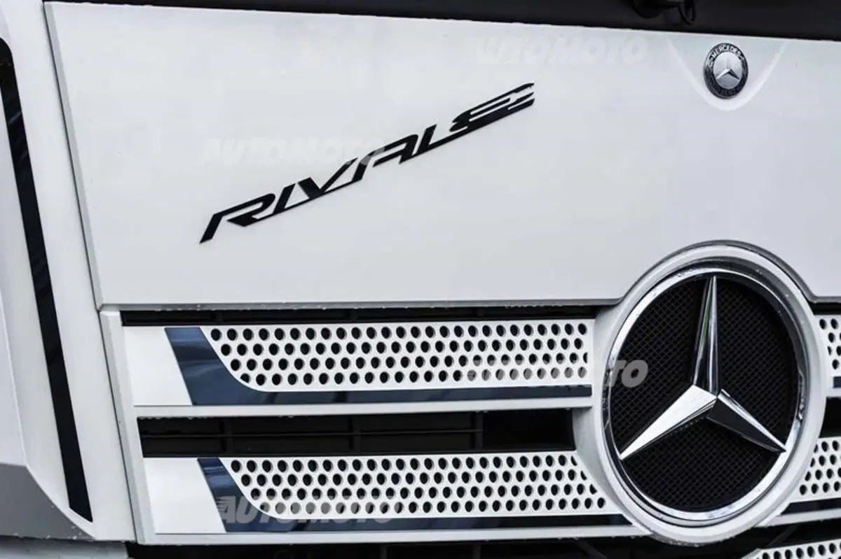 Mercedes-Benz Actros Rivale: il camion che sogna di essere una MV (17)