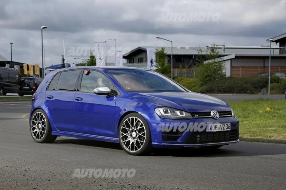 Volkswagen Golf R400: il mostro da 400 CV si farà! (6)