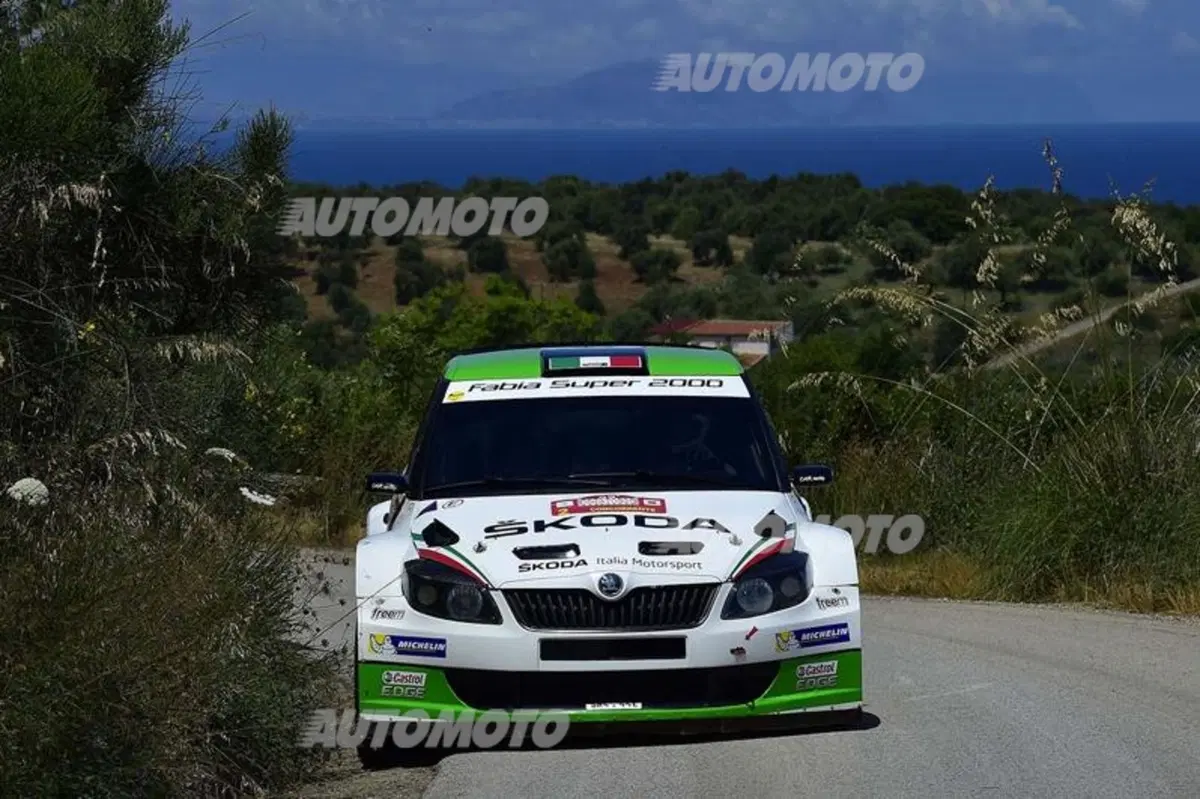 CIR 2015. 99a Targa Florio: Andreucci-Andreussi (Peugeot) al comando