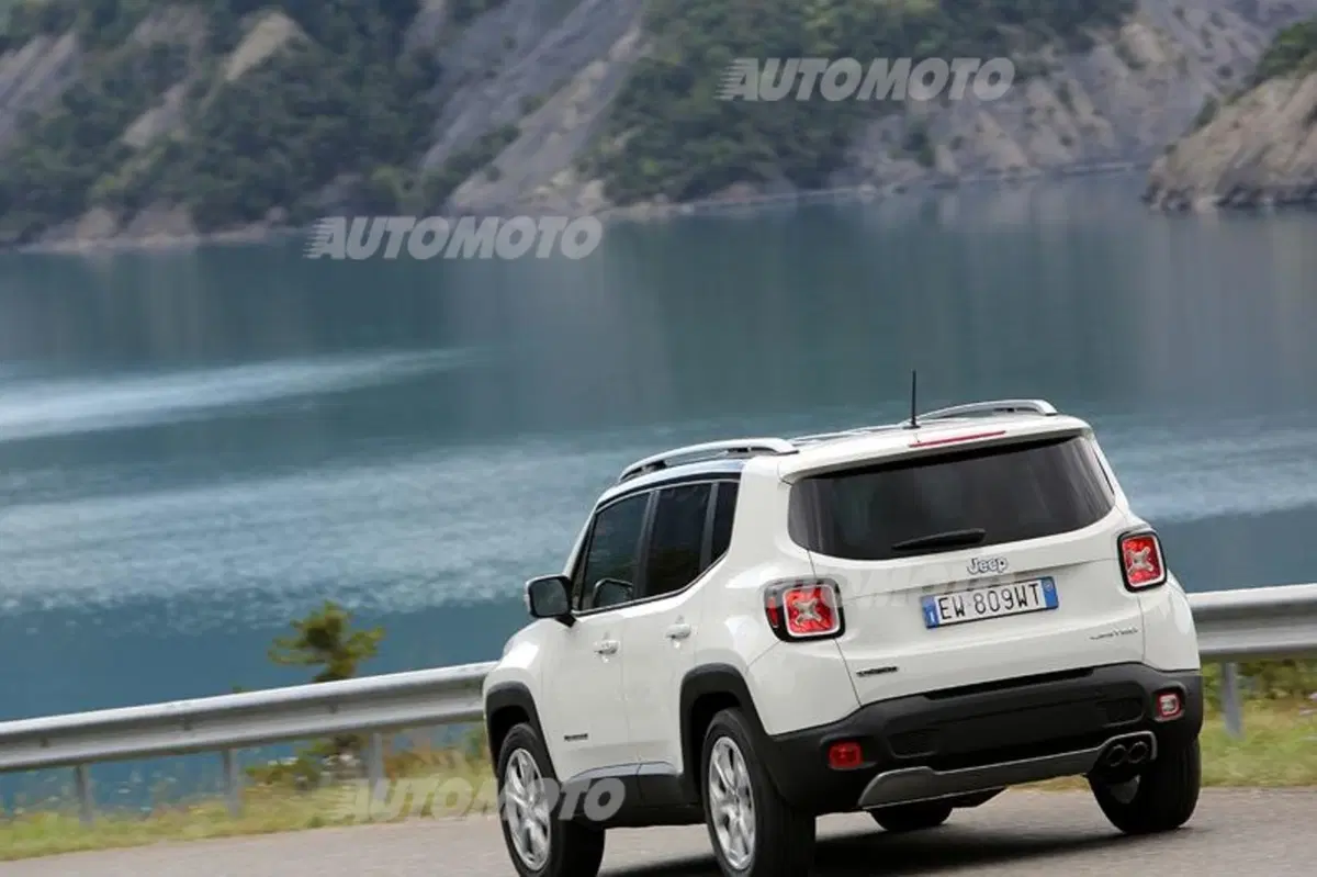 Jeep Renegade, arrivano le nuove motorizzazioni E-torQ e MultiAir (12)