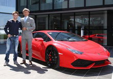 Casey Stoner visita la Lamborghini