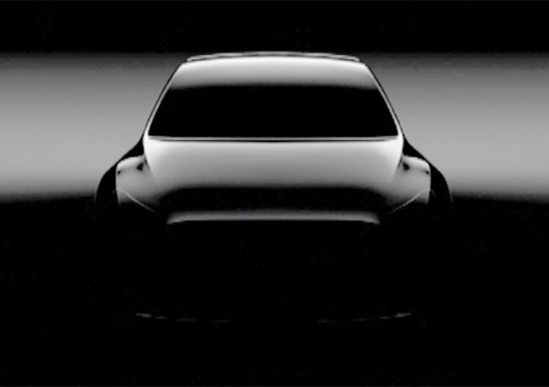 Tesla Model Y, arriver&agrave; nel 2019. Ecco la prima immagine