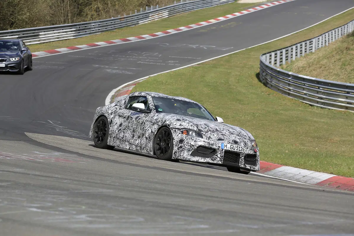 Toyota Supra, le foto spia (3)