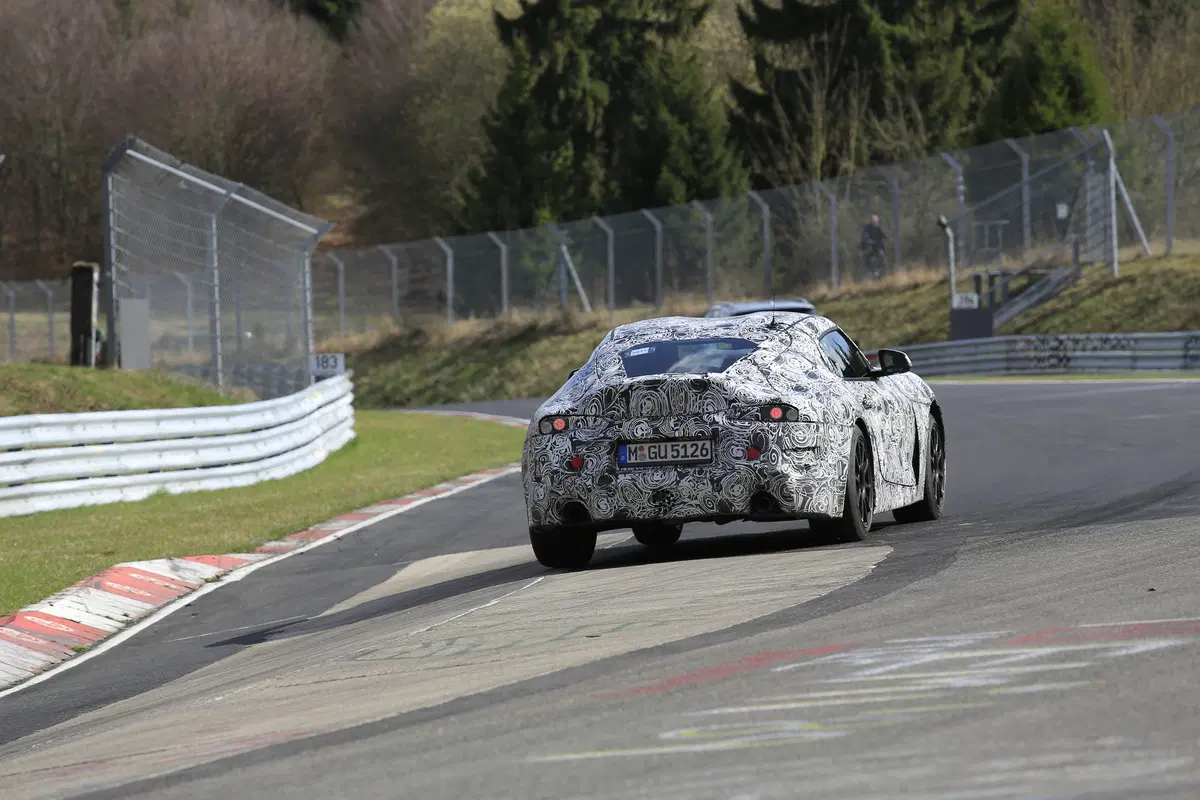 Toyota Supra, le foto spia (11)