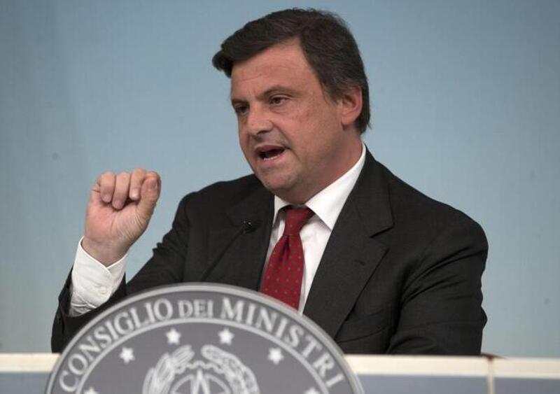 Bollo auto, Calenda: &laquo;In rapporto al rinnovamento del parco&raquo;