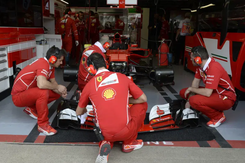 Lavoro con "margine" durante le FP3 per il box Ferrari