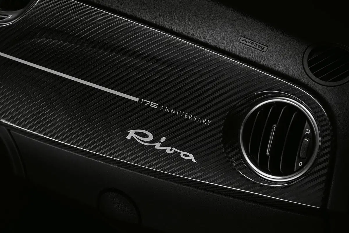 Abarth 695 Rivale, 180 CV di ispirazione nautica (9)