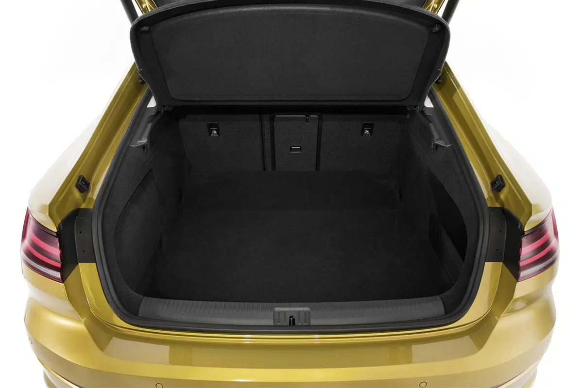 Volkswagen Arteon, i prezzi di listino (8)