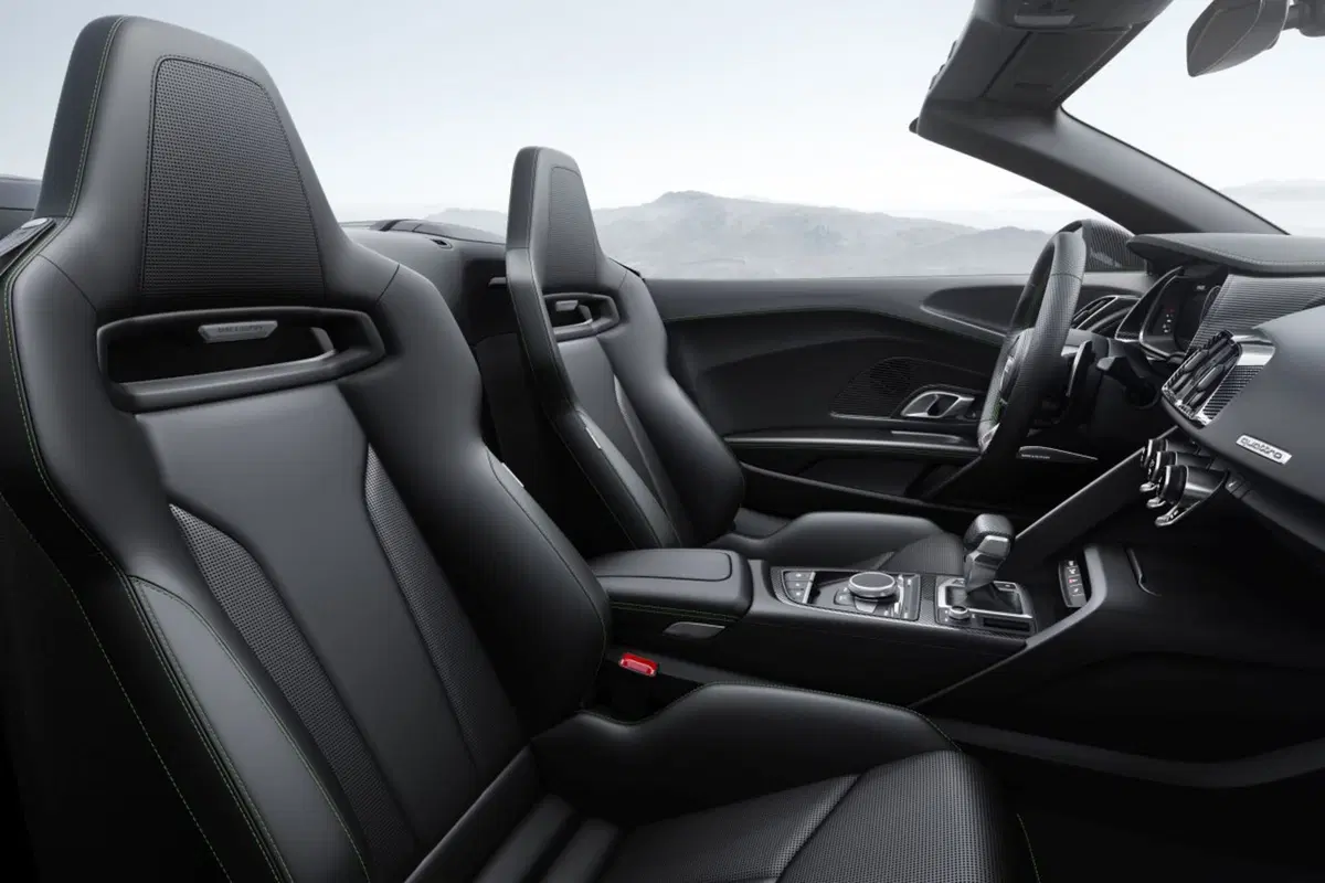 Audi R8 Spyder V10 plus, la spider dei Quattro Anelli più potente di sempre (6)