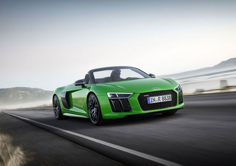 Audi R8 Spyder V10 plus, la spider dei Quattro Anelli pi&ugrave; potente di sempre