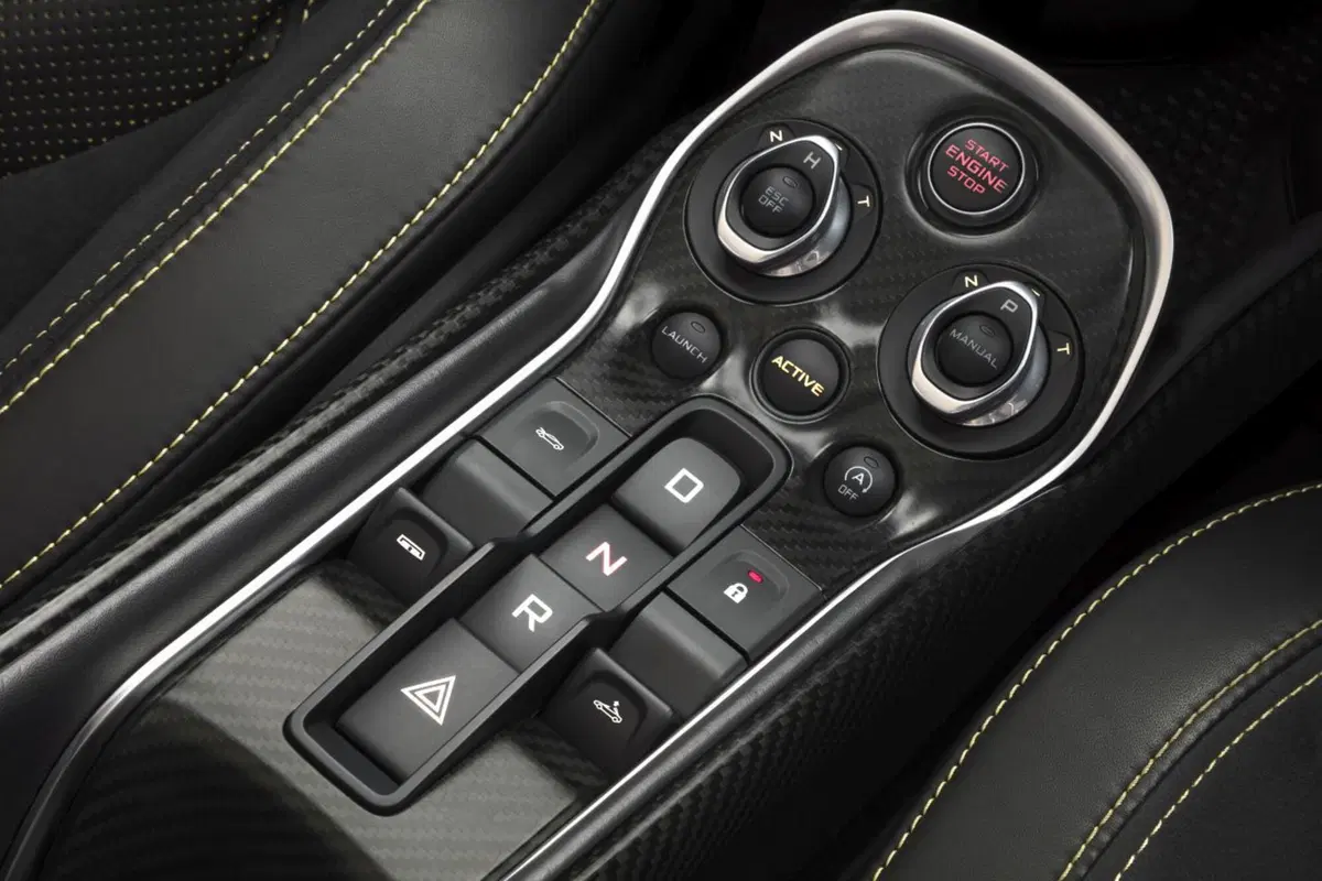 McLaren 570S Spider, terza via (12)