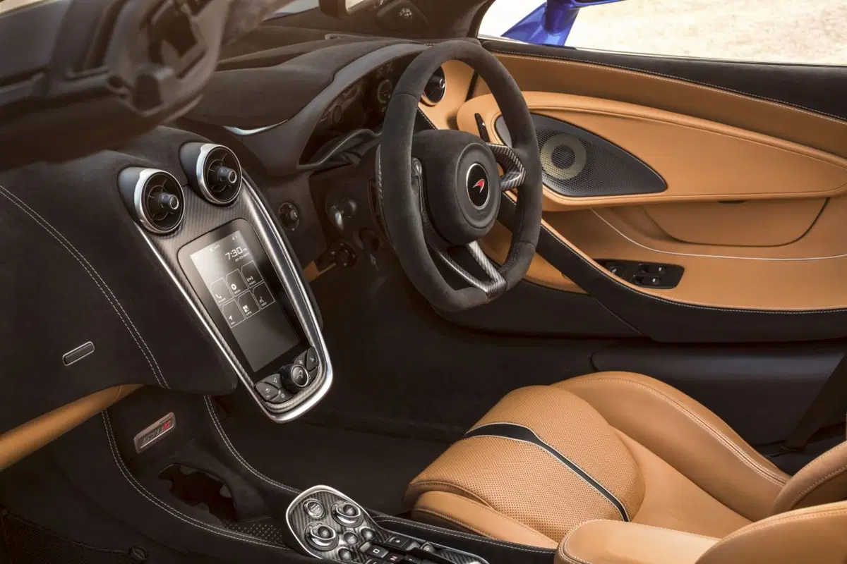 McLaren 570S Spider, terza via (19)