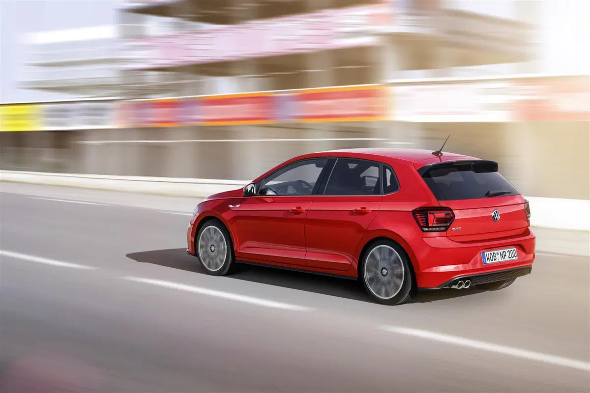 Nuova Volkswagen Polo GTI, ora ha 200 CV (7)
