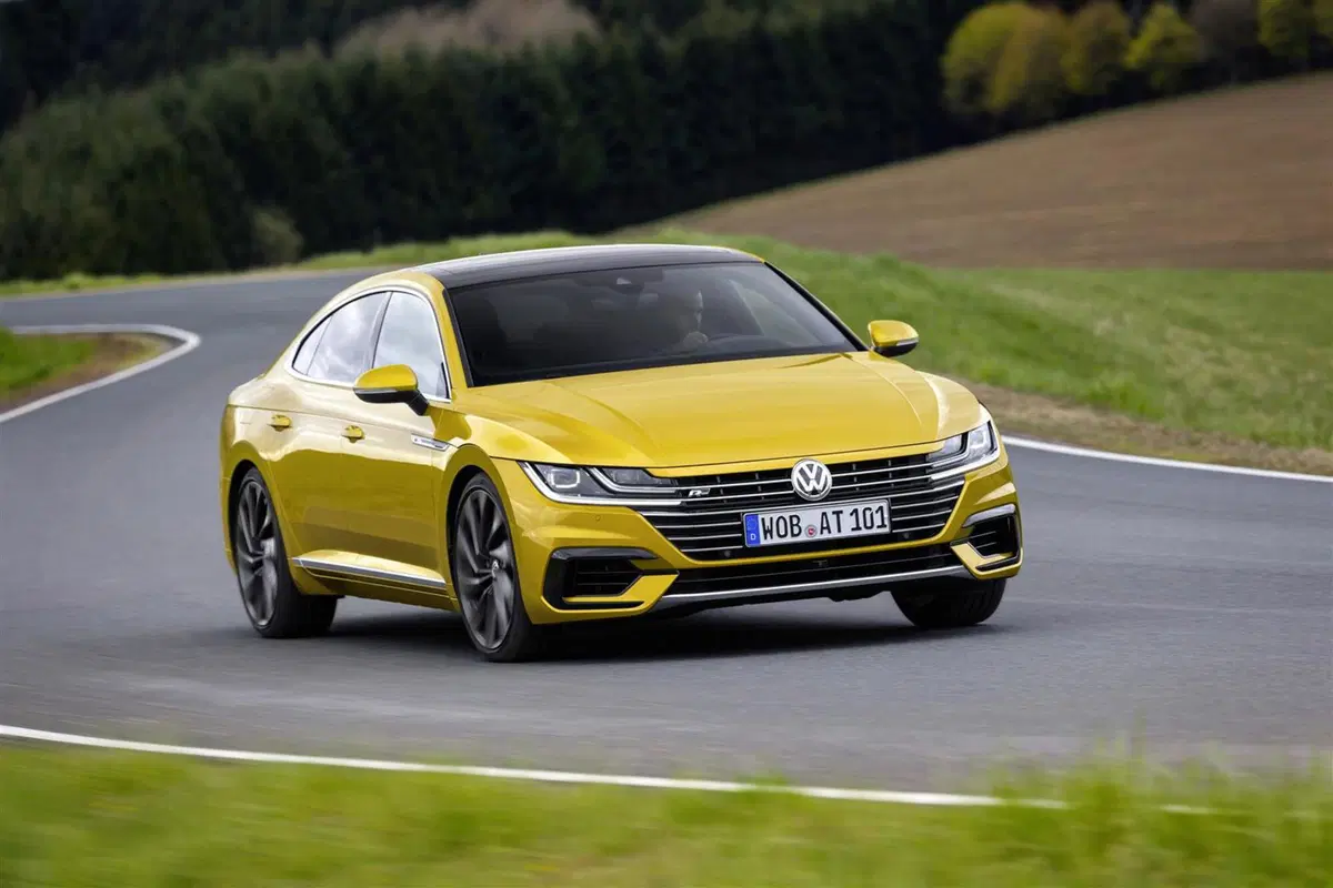 Volkswagen Arteon 2017, la nuova Passat CC [Video primo test] (2)