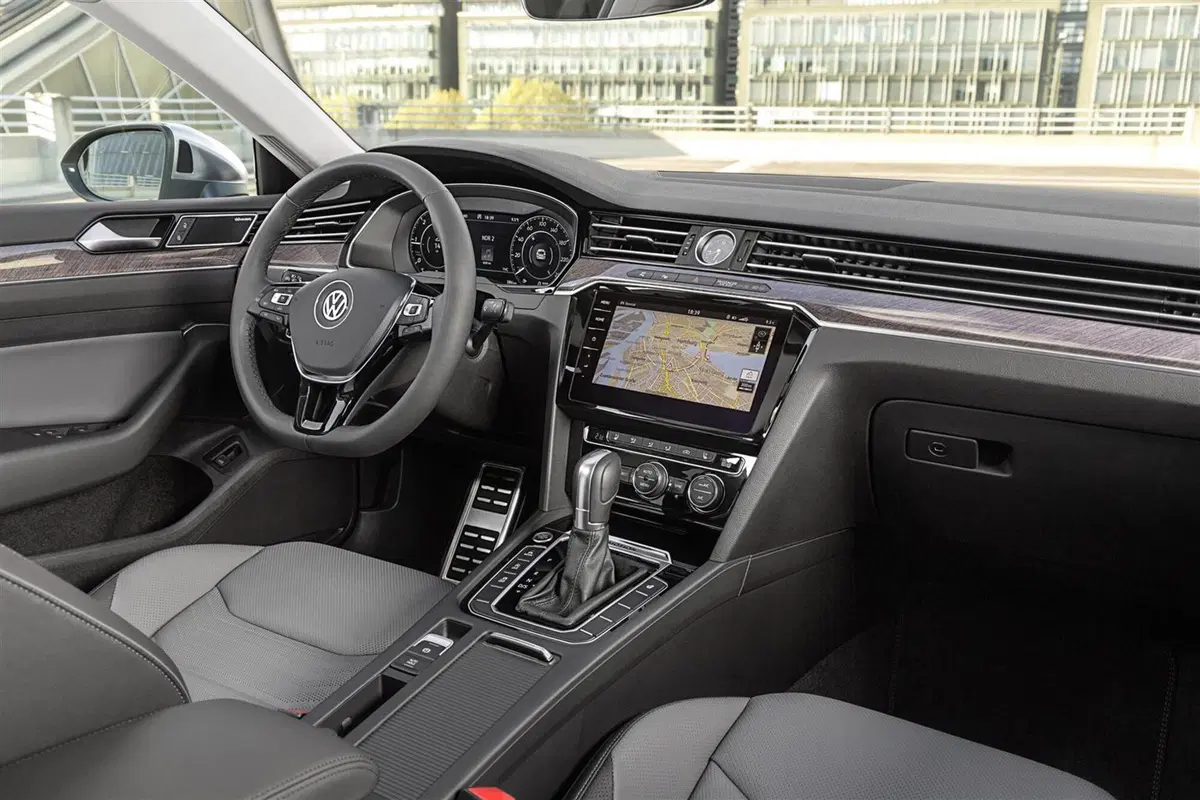 Volkswagen Arteon 2017, la nuova Passat CC [Video primo test] (6)