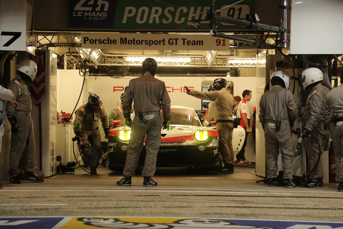 24 Ore di Le Mans 2017, pole per Toyota (24)