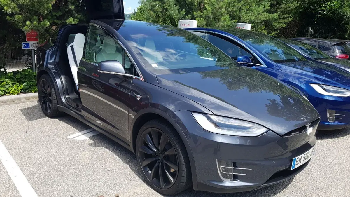 Con Tesla Model X da Lione a Torino. Missione compiuta! (2)