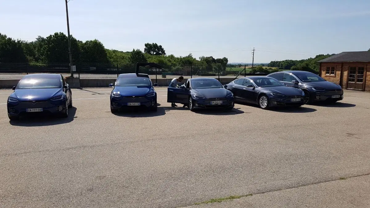 Con Tesla Model X da Lione a Torino. Missione compiuta!