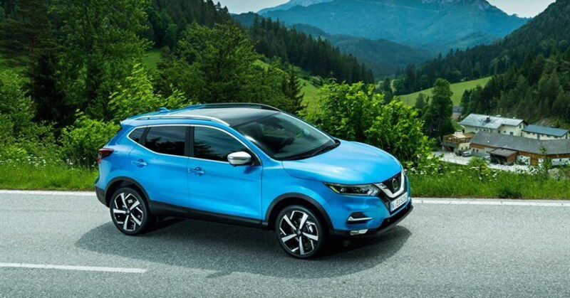 Nuova Qashqai 2017, Tekna+ con tetto panoramico