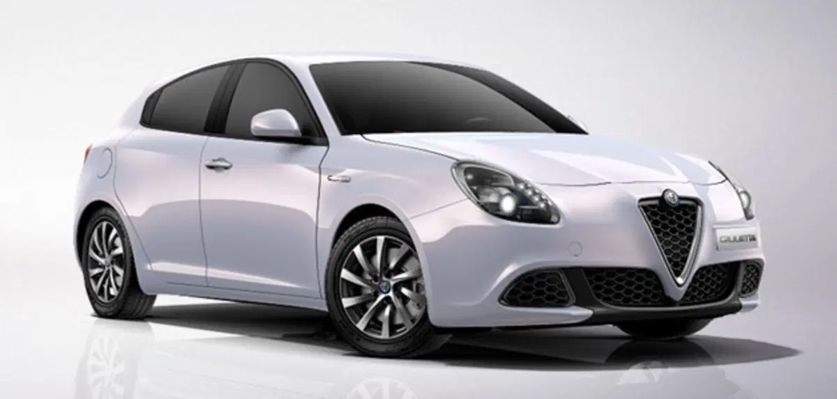 Quale comprare, Confronto: Alfa Romeo Giulietta Super 1.4 Vs Honda Civic Elegance 1.0 (2)