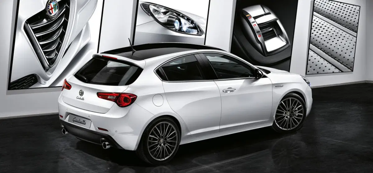 Quale comprare, Confronto: Alfa Romeo Giulietta Super 1.4 Vs Honda Civic Elegance 1.0 (4)
