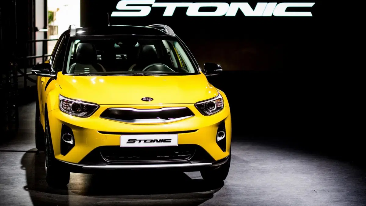 Kia Stonic, svelato il B-SUV (5)