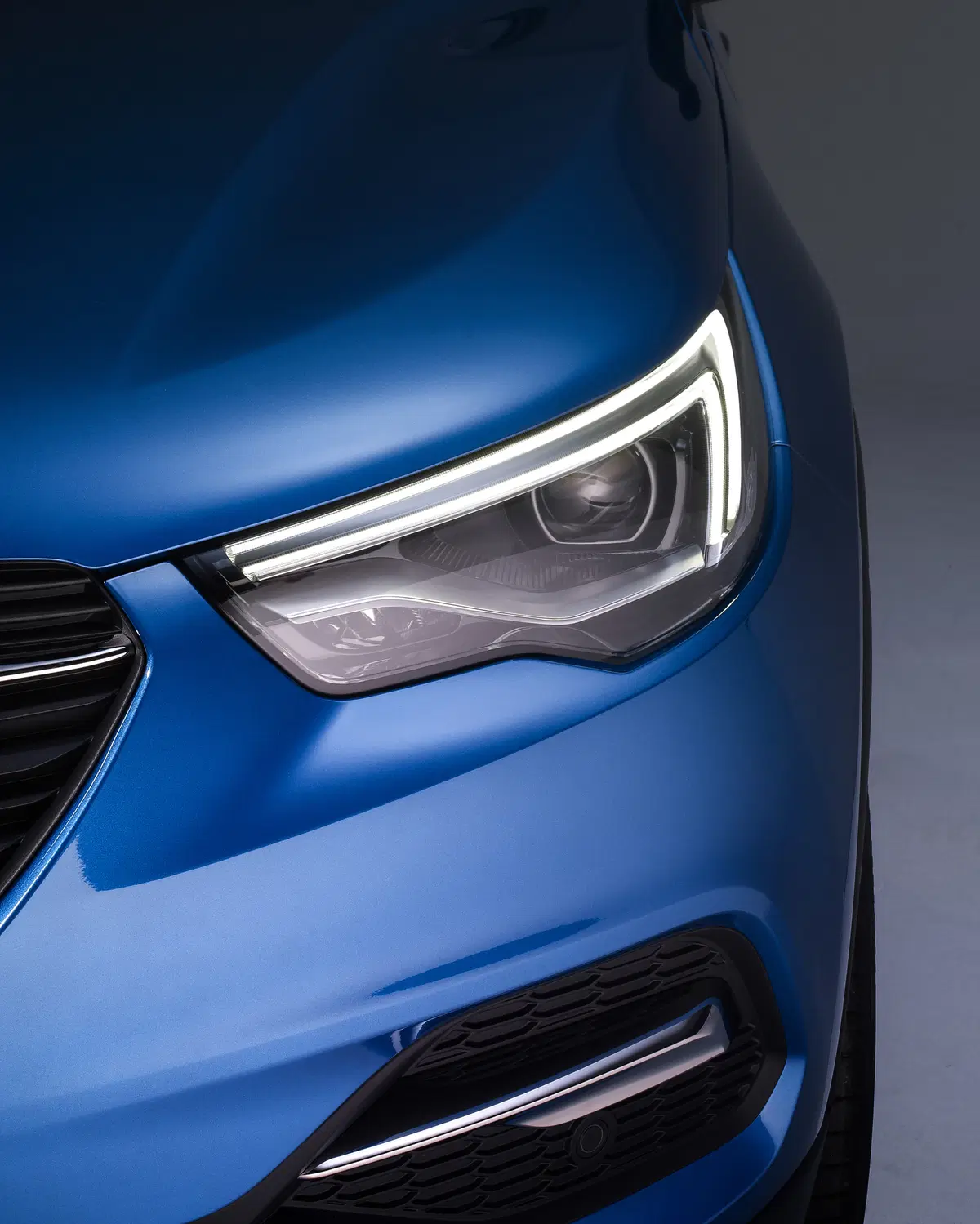 Grandland: la X di Opel cresce, anche nel target (19)